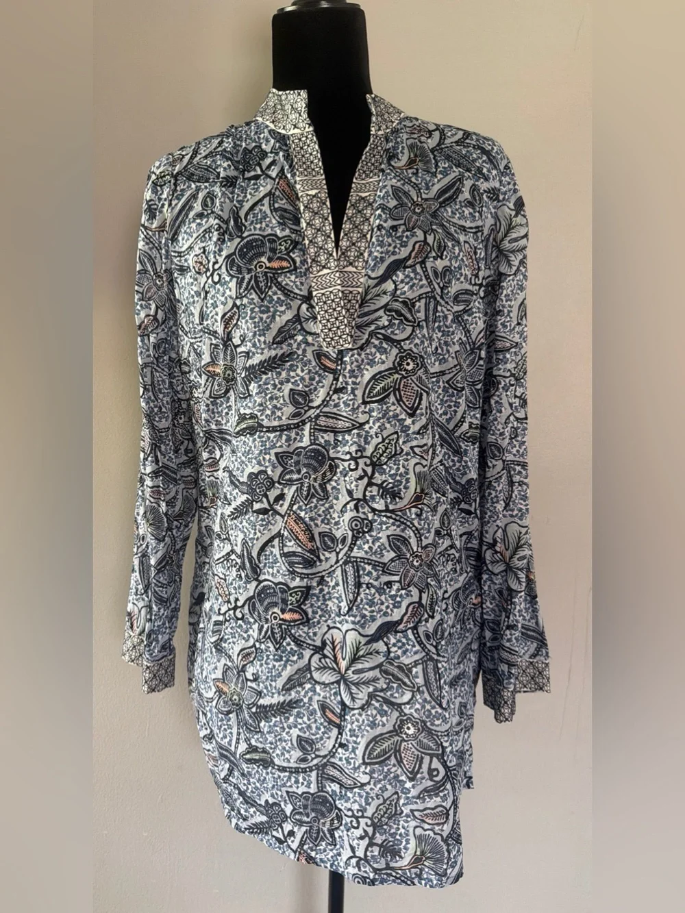 Tory Burch Blue Paisley  100% cotton size M Print Long-Sleeve Blouse